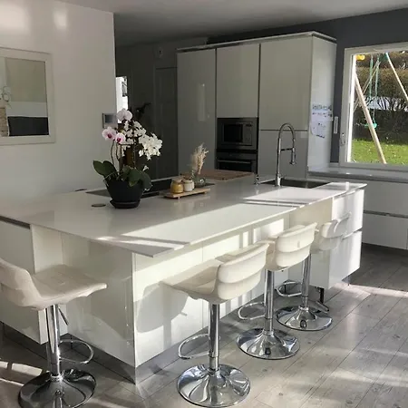 Maison Avec Piscine Chauffee Feriehus *